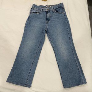 Levi's High Waist Flare Crop Jeans